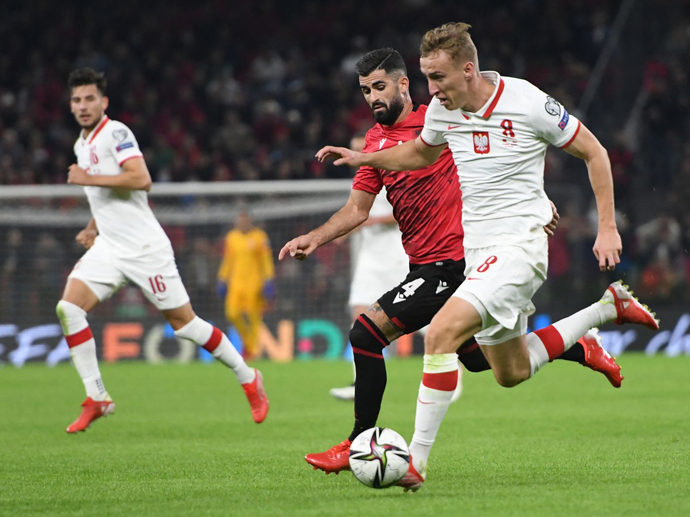 Ba Lan vs Albania